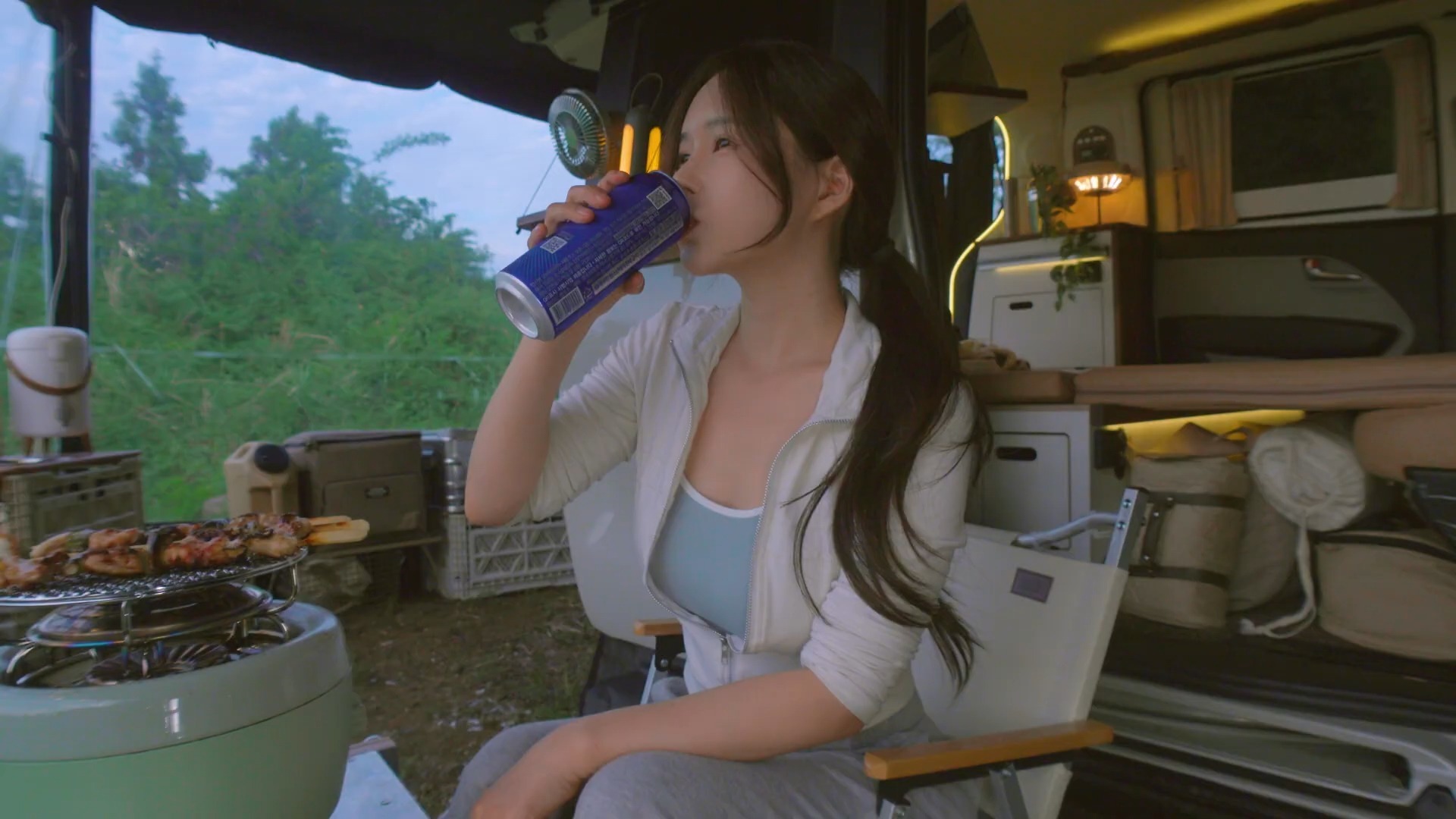 中方回应特朗普涉芬太尼言论：芬太尼是美国的问题，责任在美国自身